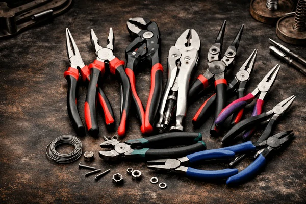 Pliers & Cutting Tools